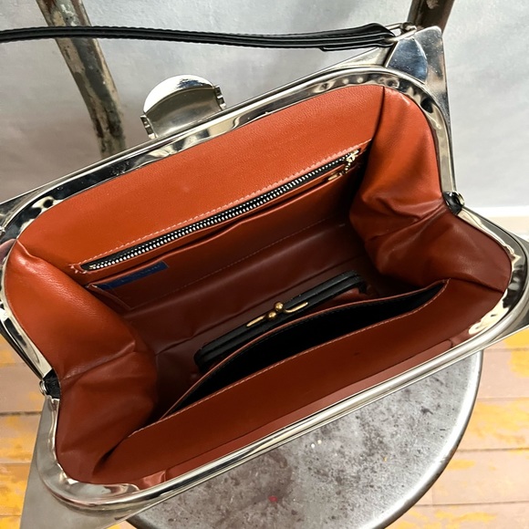 Two Vintage Purses Glam - Picture 8 of 9